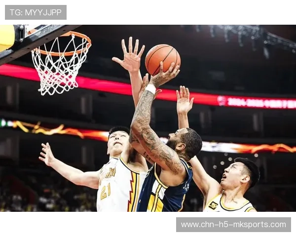 逆转经典：广东队逆转武汉队，激烈对抗！，cba广东逆转