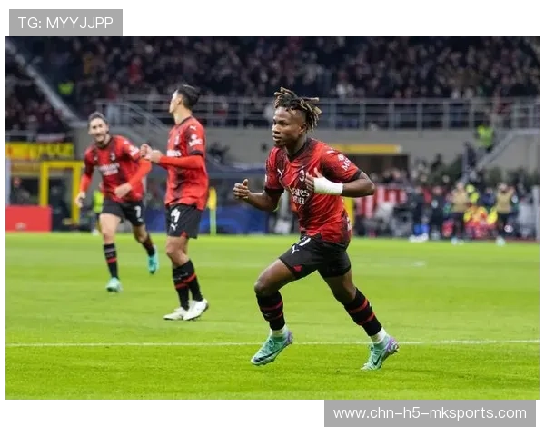 AC米兰锁定未来锋线核心：提前布局替补中锋战略揭秘